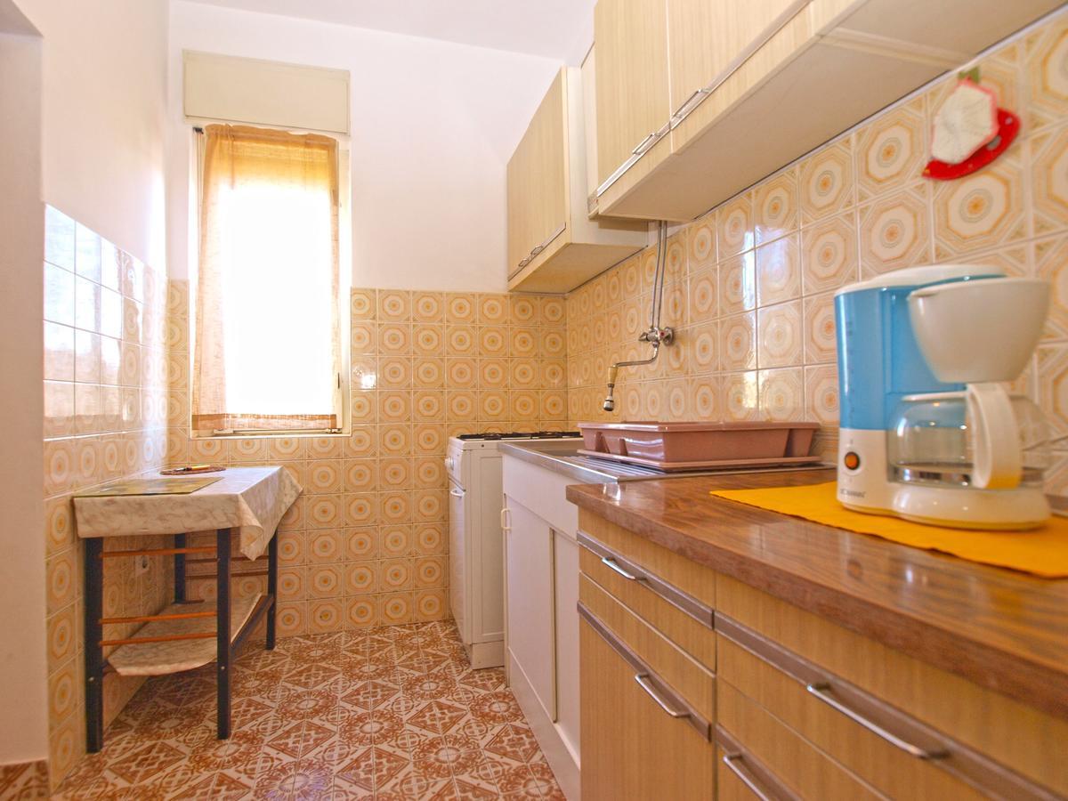 Apartments Mirela 1554 Pula Exterior foto